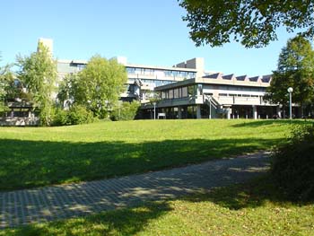 uni04